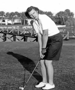 Vintage Woman Playing Golf paint by numbers